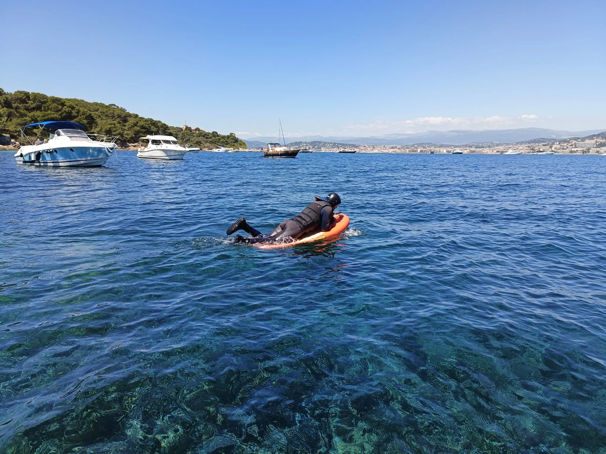 Session eFoil près des Îles de Lérins
